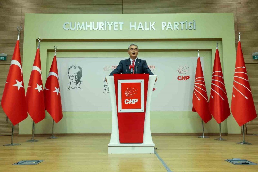 CHP’de Deprem: İki İl Yönetimi Görevden Alındı