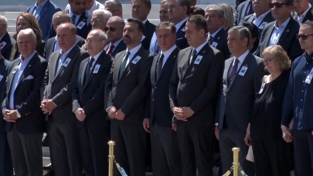 Orhan Sür TBMM'de Törenle Uğurlandı: Kılıçdaroğlu ve Özel İlk Kez Yan Yana
