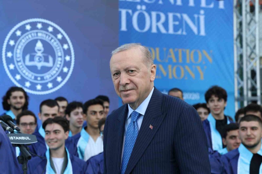 Cumhurbaşkanı Erdoğan'ın mezuniyet gururu