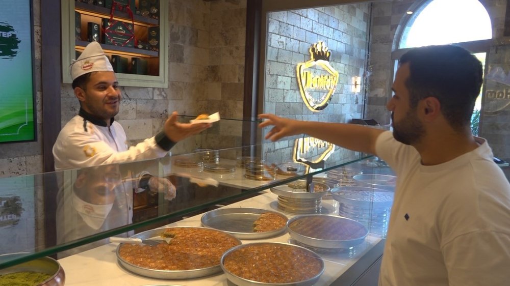 Gaziantep’ten İstanbul’a Hava Kargo ile Taptaze Baklava