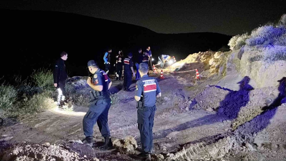 Eşini Arayıp Helallik İstedi: Dağlık Arazide Ölü Bulundu