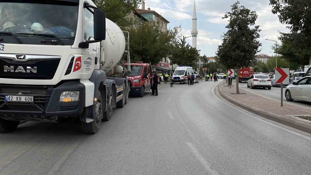 Beton mikserinin çarptığı elektrikli bisikletin sürücüsü öldü