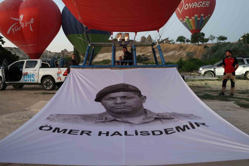 253 şehidin resimleri gök yüzünde