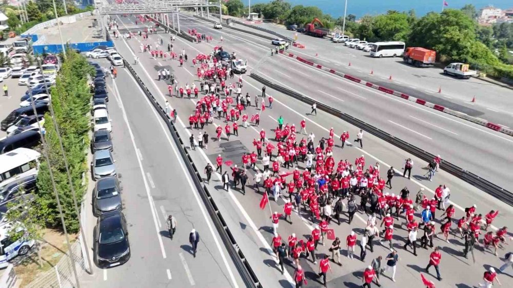 15 Temmuz Demokrasi ve Milli Birlik Günü yürüyüşü dron ile görüntülendi