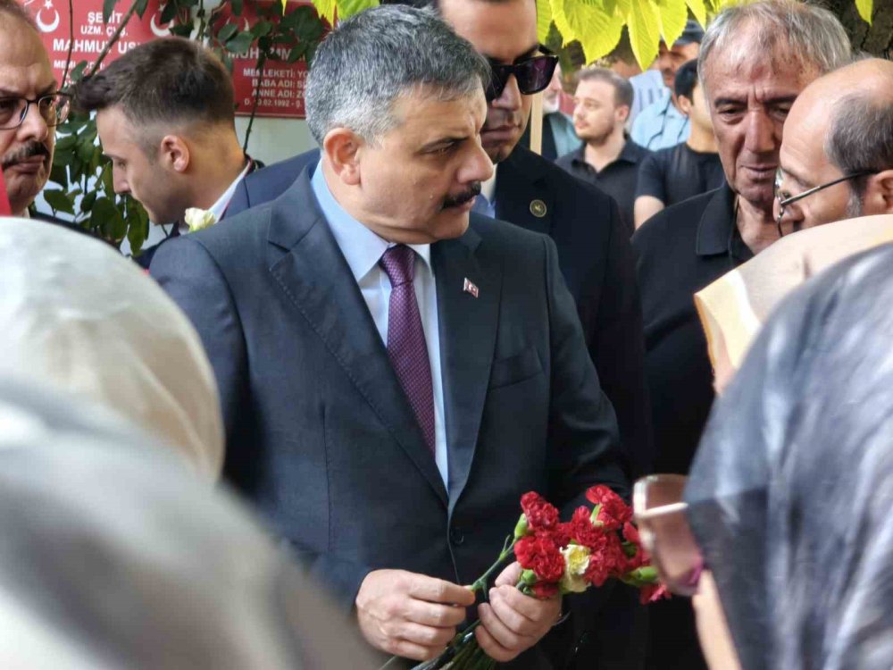 Bakan Çiftçi 15 Temmuz Şehitliği’ndeki anma programına katıldı