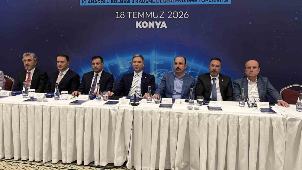 AK Parti Konya'da toplandı