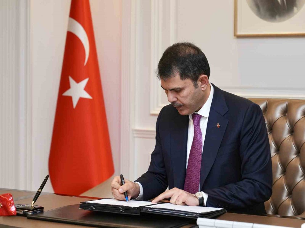 Tuz Gölü'nde Son 5 Yılın Flamingo Rekoru: 12 Bin 800 Yavru Yaşam Buldu