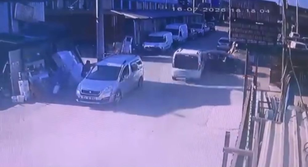 Kocaeli bu kavşağa çözüm bekliyor! Köşelerden yol görünmüyor
