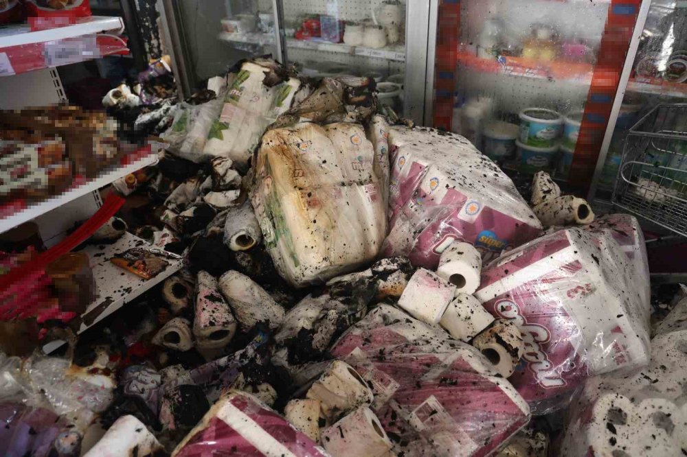 Mercek etkisi markette yangın çıkardı