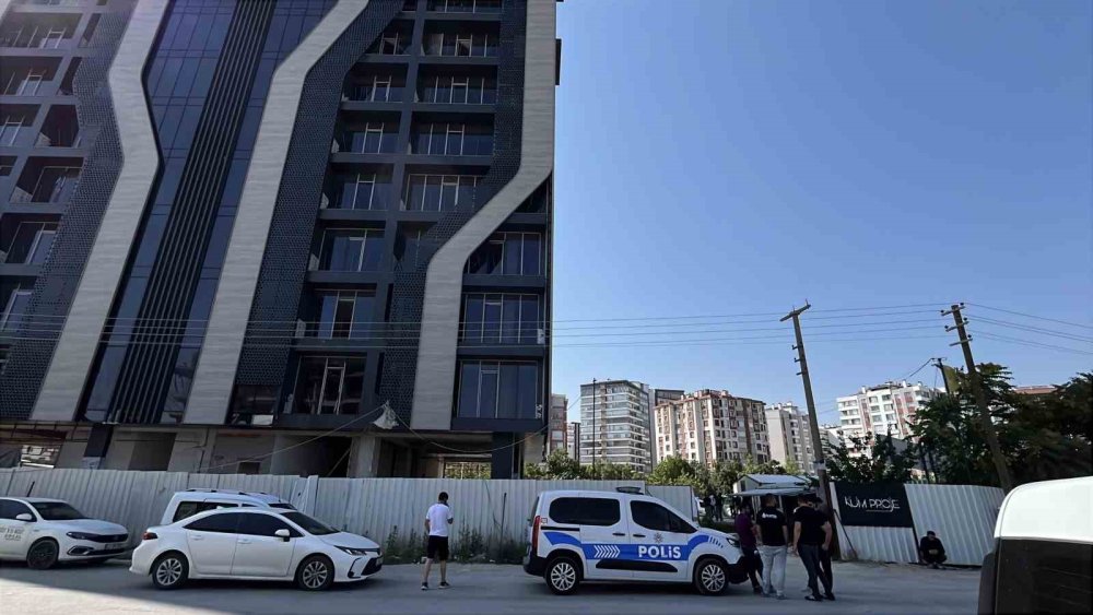 Selçuklu'da İnşaat Kazası: Dış Cephe Ustası Hayatını Kaybetti