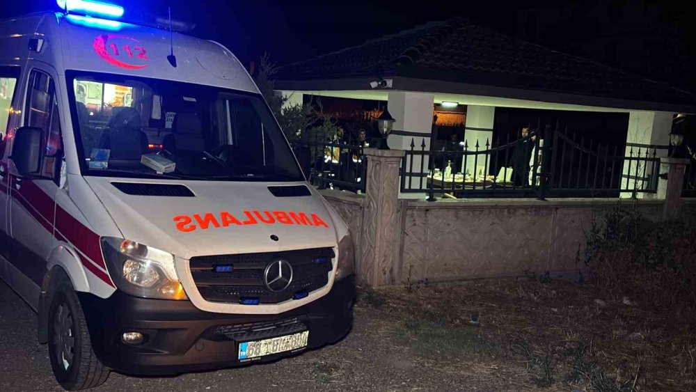 Villa Bahçesinde Kanlı Gece: İçki Masasında Cinayet!