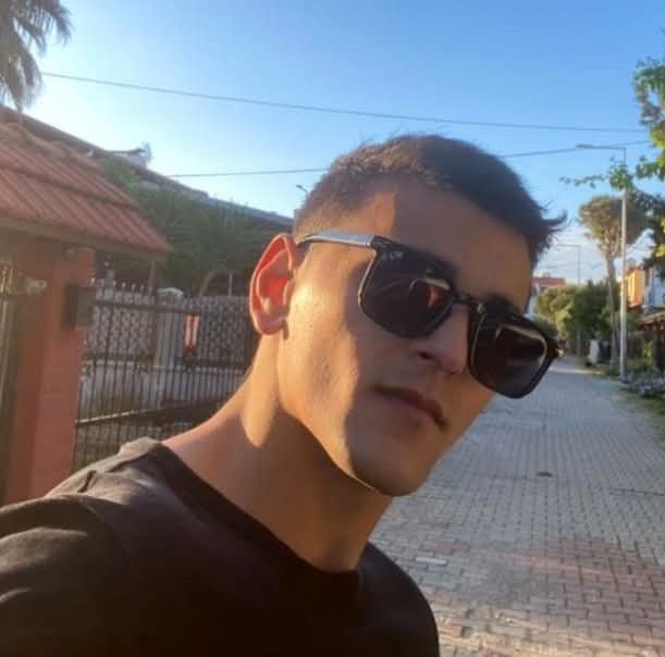 Eren'in hayatını kaybettiği kaza İzmir'i yasa boğdu
