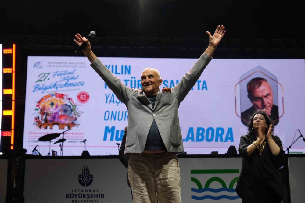 İki sanatçıya "Yaşam Boyu Onur Ödülü’’ ödülü