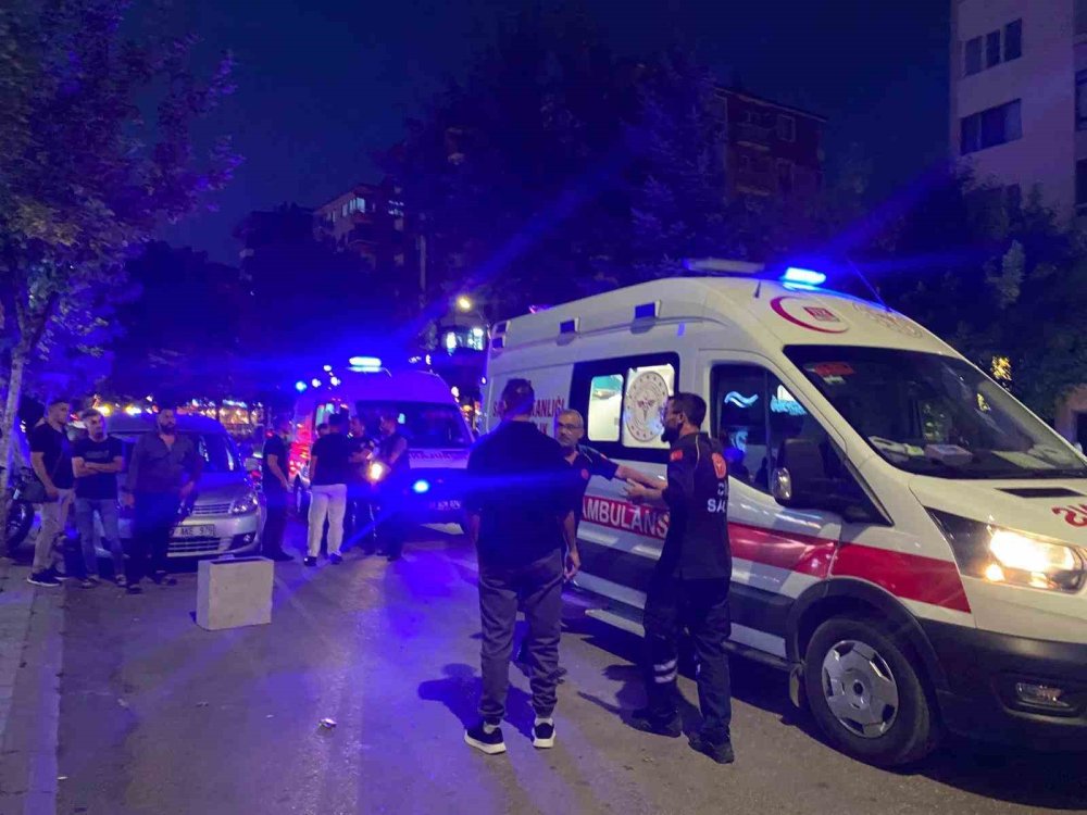 Afyonkarahisar'da Yürekleri Ağza Getiren Olay: 6. Kattan Düşen 2 Yaşındaki Bebek Yaşam Mücadelesi Veriyor