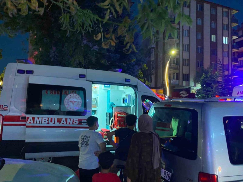 Afyonkarahisar'da Yürekleri Ağza Getiren Olay: 6. Kattan Düşen 2 Yaşındaki Bebek Yaşam Mücadelesi Veriyor