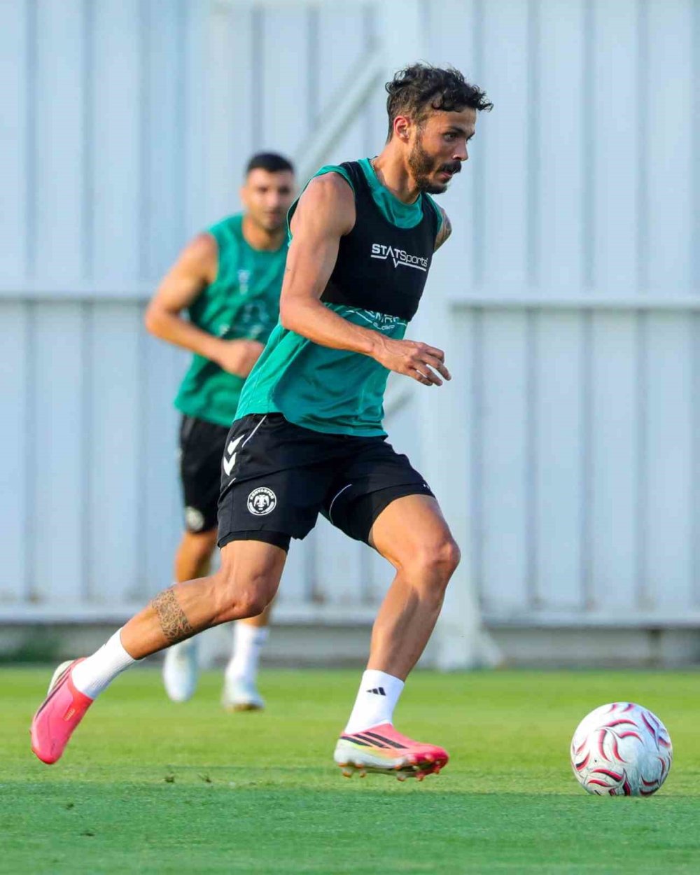Konyaspor'da yeni transferler antrenmanda göz doldurdu!
