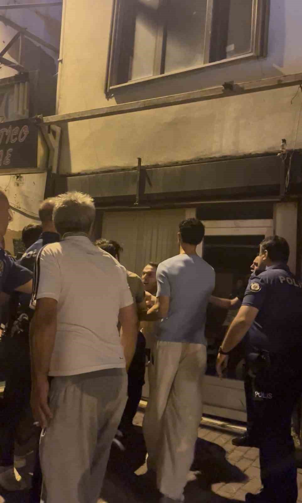 Arap Şükrü karıştı