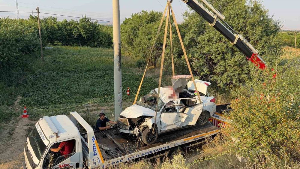 Kontrolden Çıkan Otomobil Takla Attı: Sultandağı'nda Korkunç Kaza!