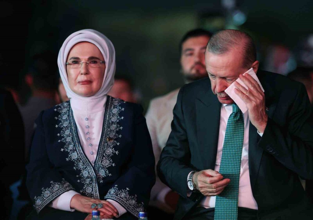 AK Parti 25 Yaşında: Erdoğan’dan Siyasete Devam Mesajı
