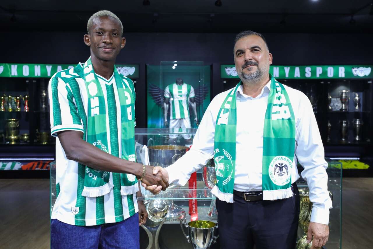 konyaspor-imza-1.jpg
