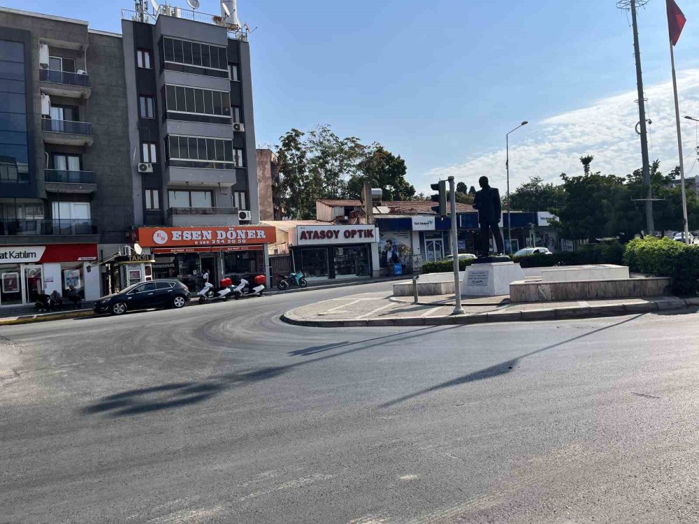 Kopan su tankeri kaldırımdaki vatandaşa böyle çarptı-VİDEO HABER