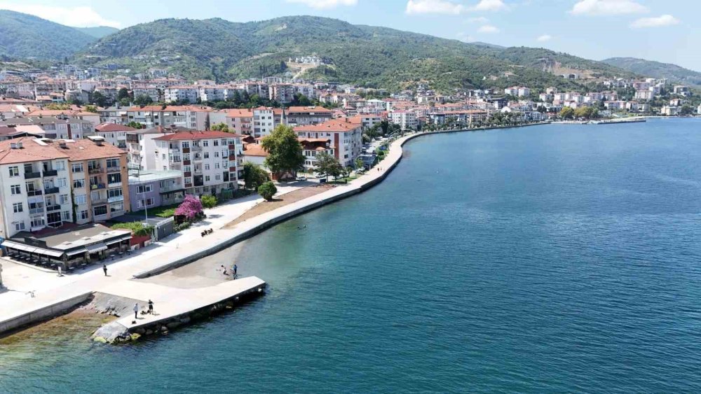 Gölcük Sahiline Dev Koruma: Değirmendere'de Taşkın Riski Sona Erdi