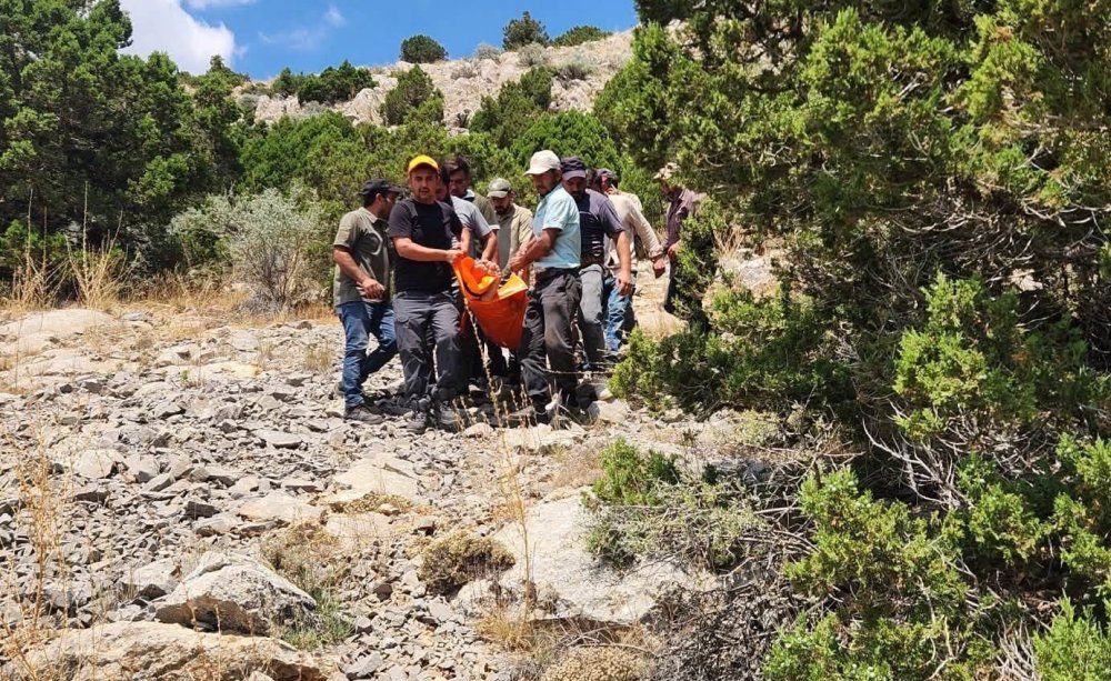Sürek avında kaza: Kayalıklardan düşen avcı yaralandı