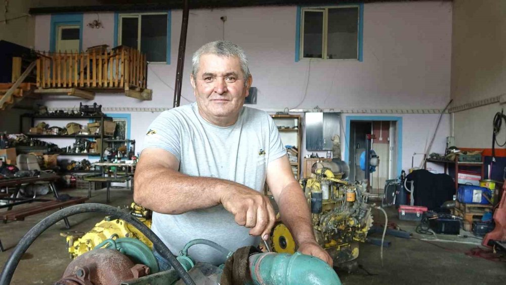 10 Yaşında Çırak Çıktı, Şimdi Dünyaya Ustalık İhraç Ediyor