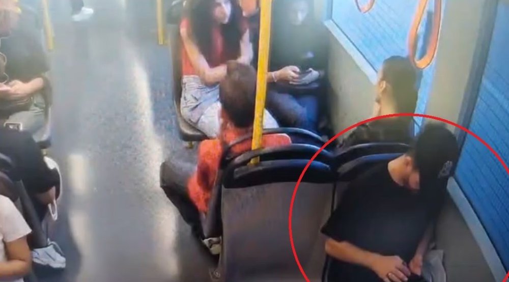 Şapkalı hırsız ’Örümcek Adam’ gibi tırmanıp evleri soydu