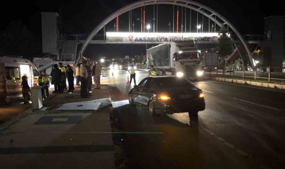 Arkadan çekişli otomobille makas atınca kaza kaçınılmaz oldu