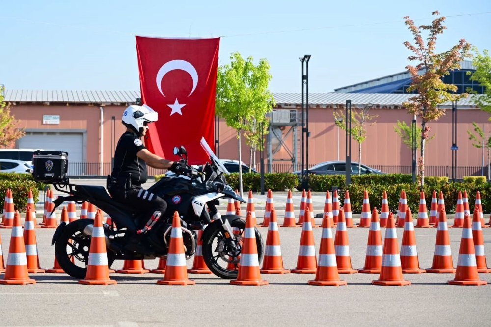 Konya'nın Yunusları Bursa'da yetişti! 60 polis göreve hazır