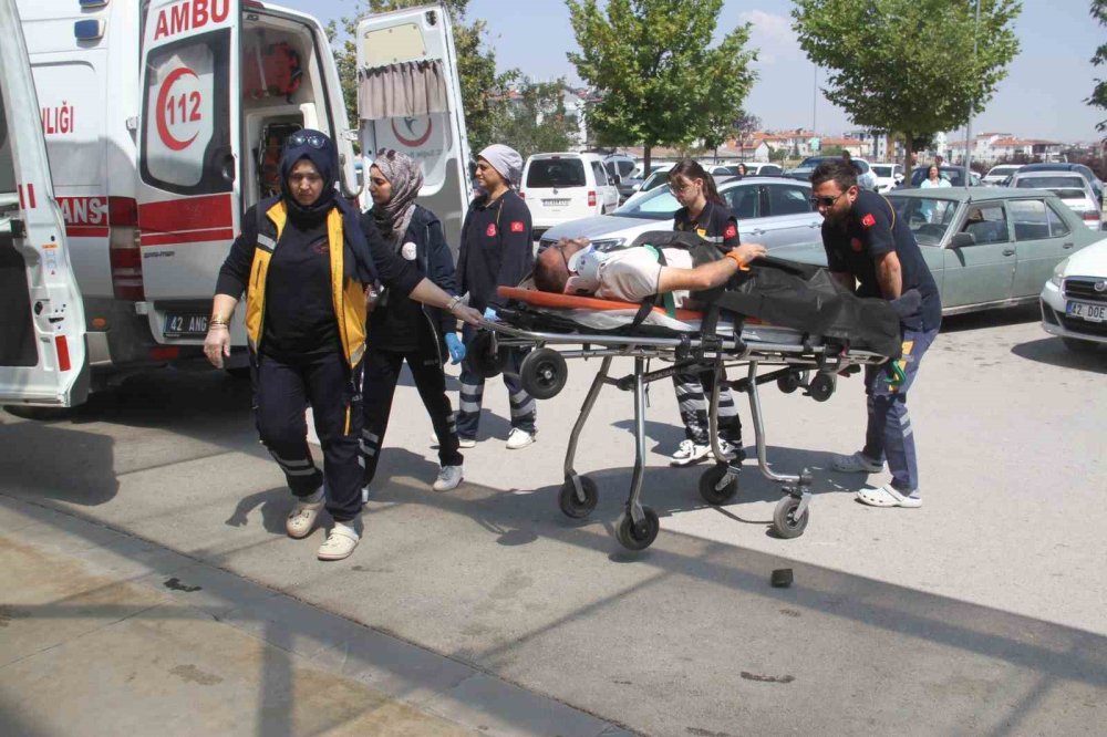 Otogarda Kanlı Hesaplaşma: Aracı Üzerine Sürdü, Silahlar Konuştu!