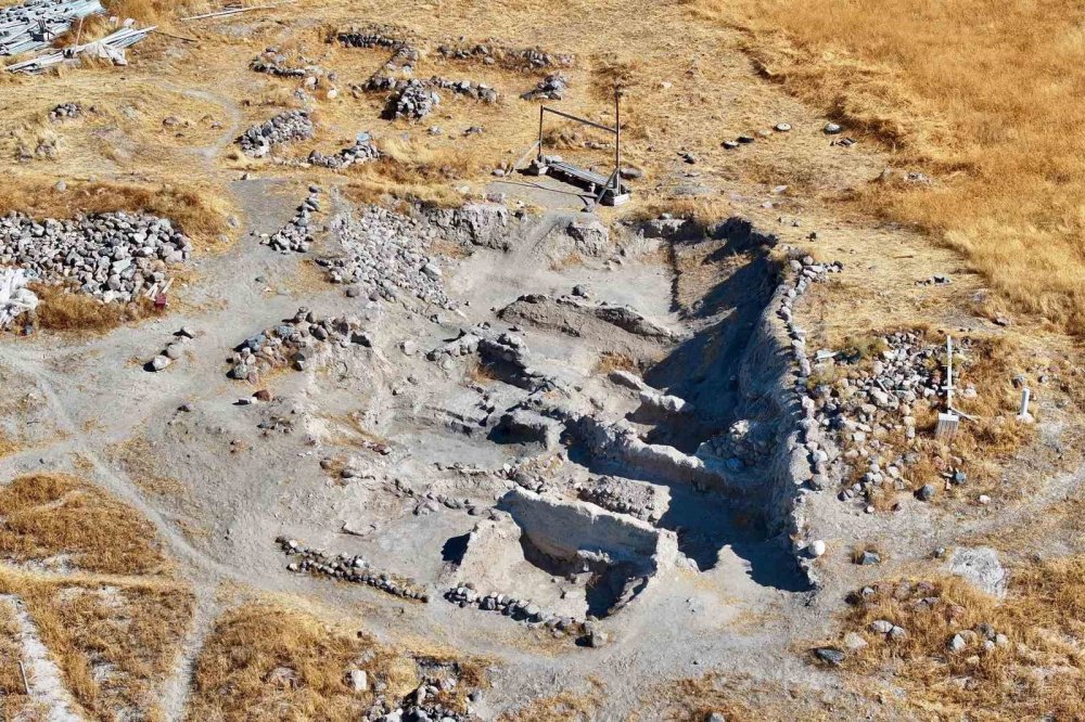 Kınık Höyük Kazı Alanında son durum
