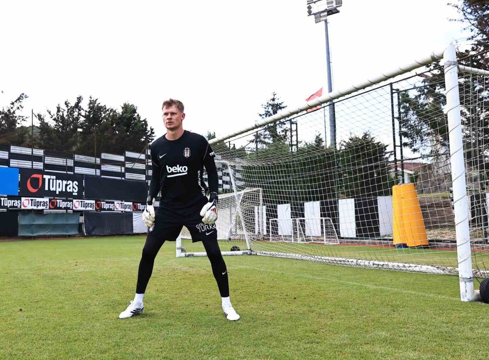 Beşiktaş Gitti Beşiktaş Geldi