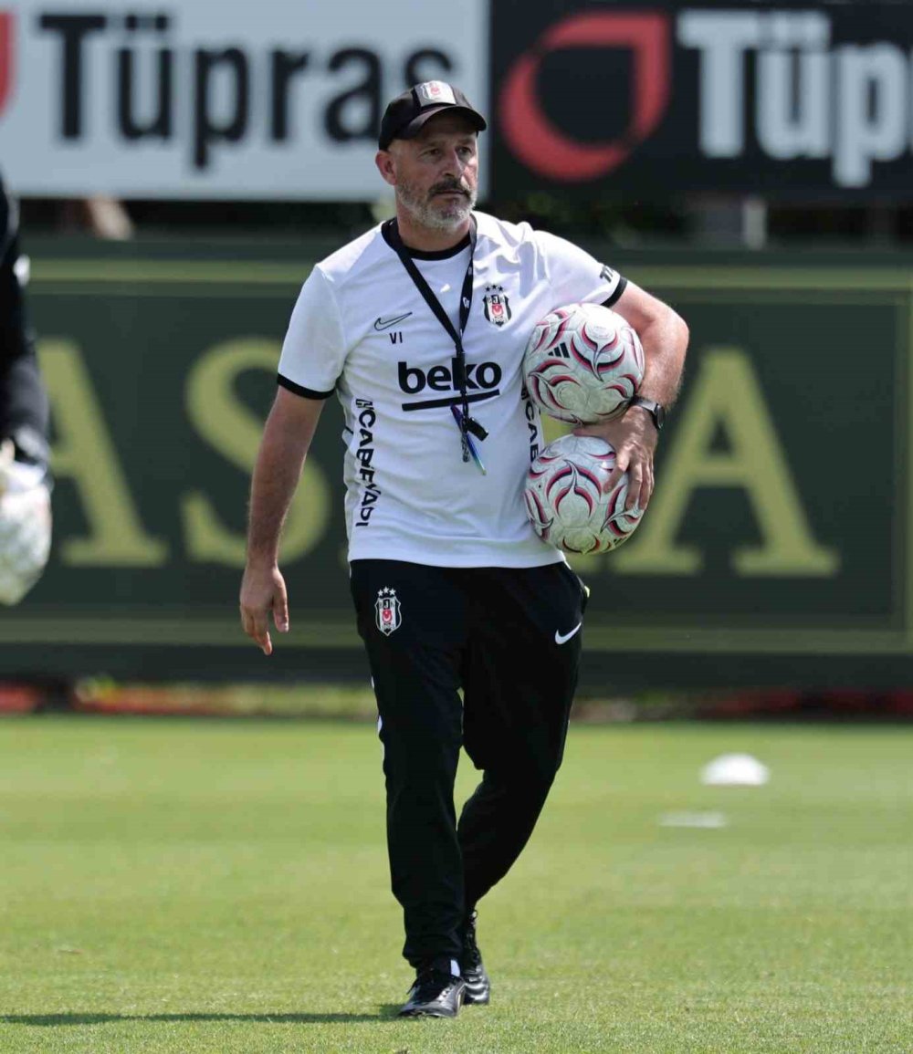 Beşiktaş Gitti Beşiktaş Geldi