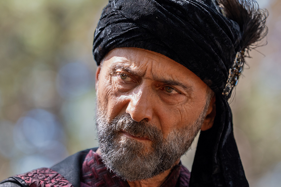 alaadin-dizisi-2.jpg