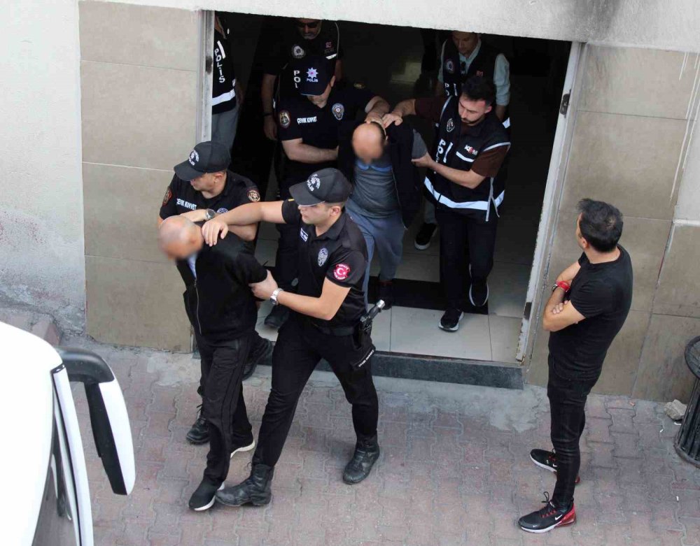 Konya Bağlantılı Suç Örgütüne Dev Baskın: 'Şirinler' Çökertildi