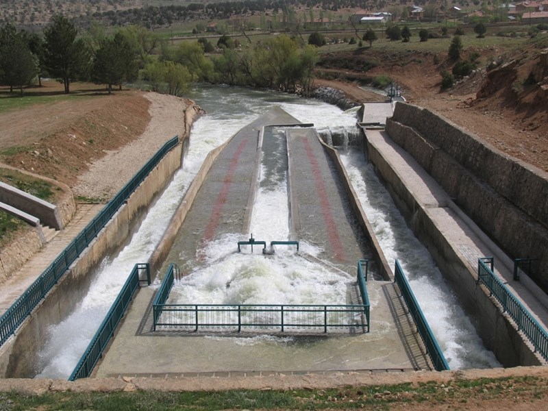 apa-baraji.jpg