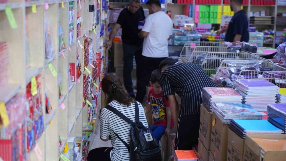 Okul Alışverişi Yoğunluğu Başladı