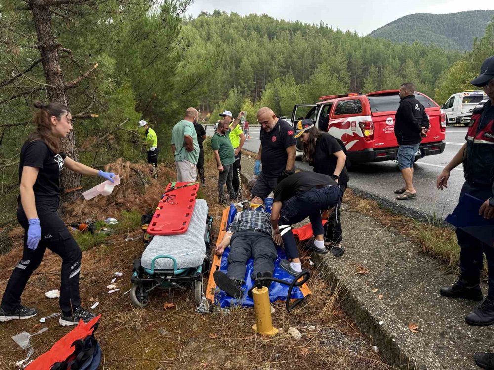 Hastaneden taburcu oldu, dönüş yolunda kazada öldü