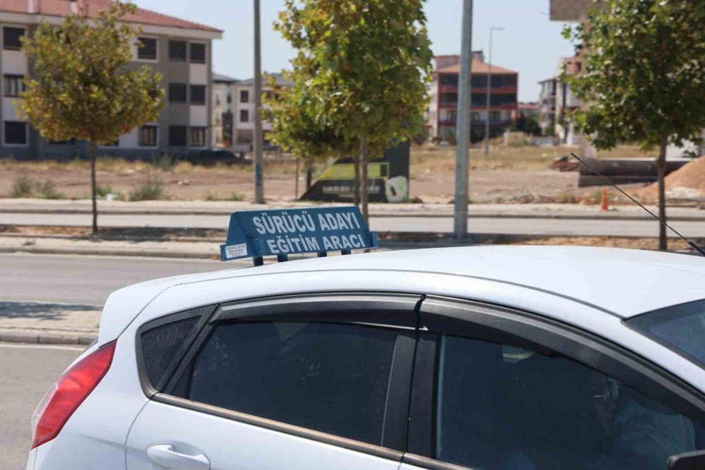 Sürücü Sınavlarında Serbest Güzergah Teklifi Gündemde