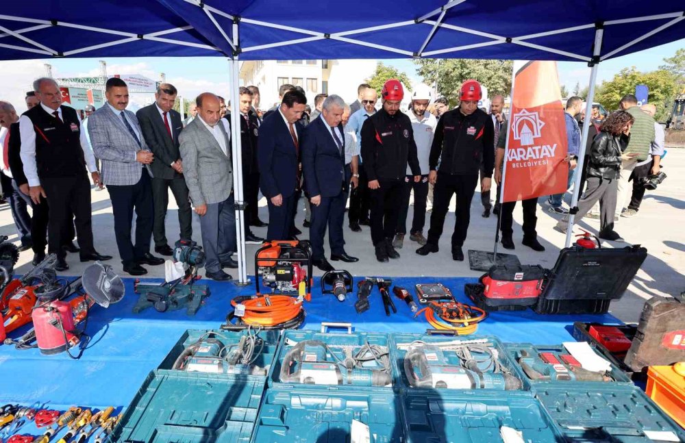 Konya'da Bir İlk: Karatay Ekibine Orta Seviye Akreditasyon