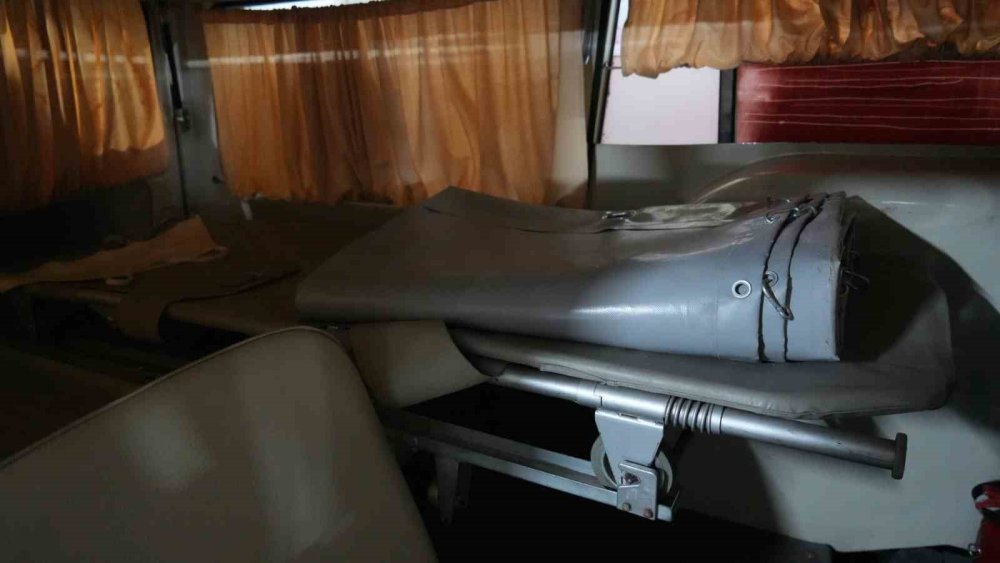 Turgut Özal'ı Taşıyan O Ambulans Yıllar Sonra Koleksiyonda Çıktı