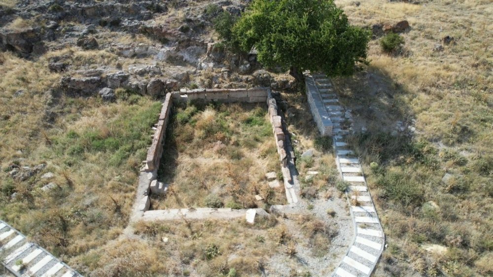 Konya'daki 3 Bin 250 Yıllık Yalburt Su Anıtı Tarihe Işık Tutuyor