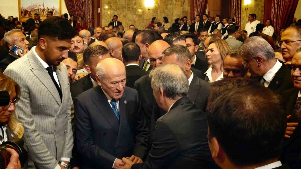 Bahçeli: "Yeni Parti'nin salondan ayrılması doğru değil"