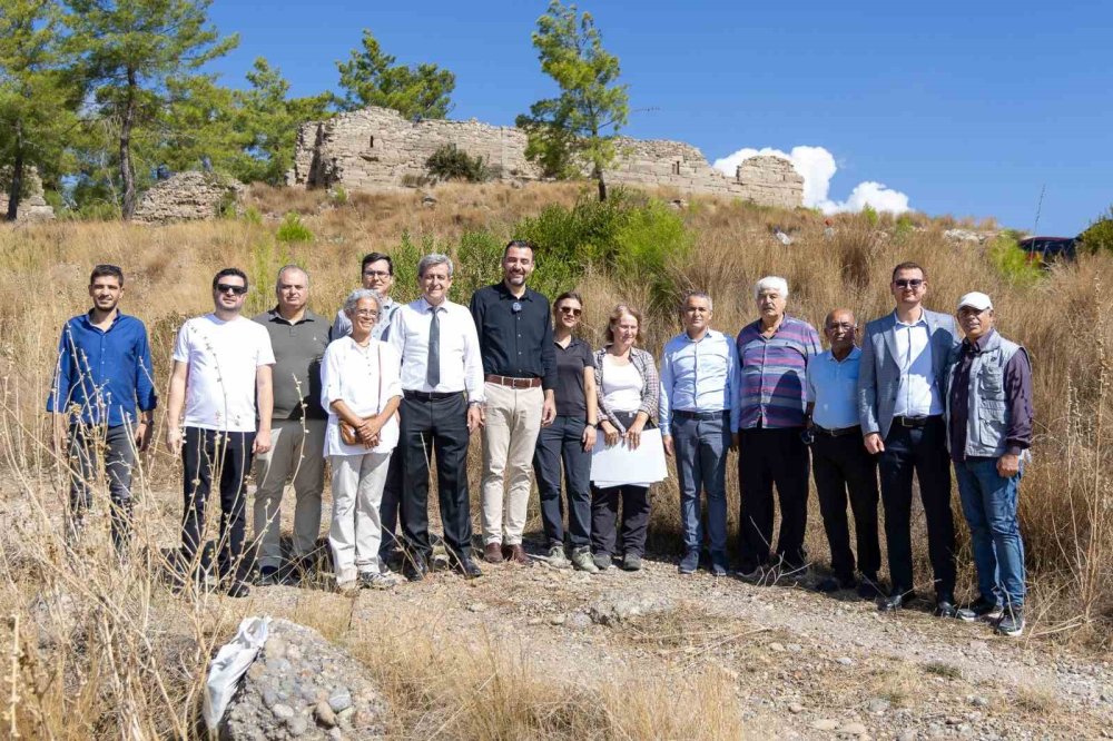 Lyrbe Antik Kenti Kazılarına Manavgat Desteği