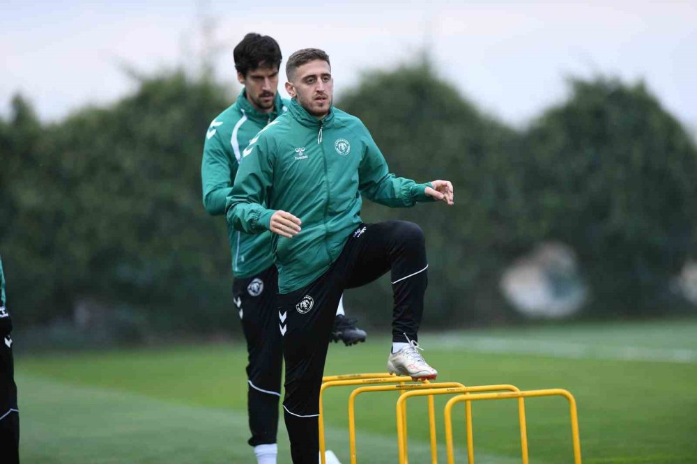 Konyaspor’da Başakşehir Mesaisi: Milli Yıldızlar Takıma Döndü