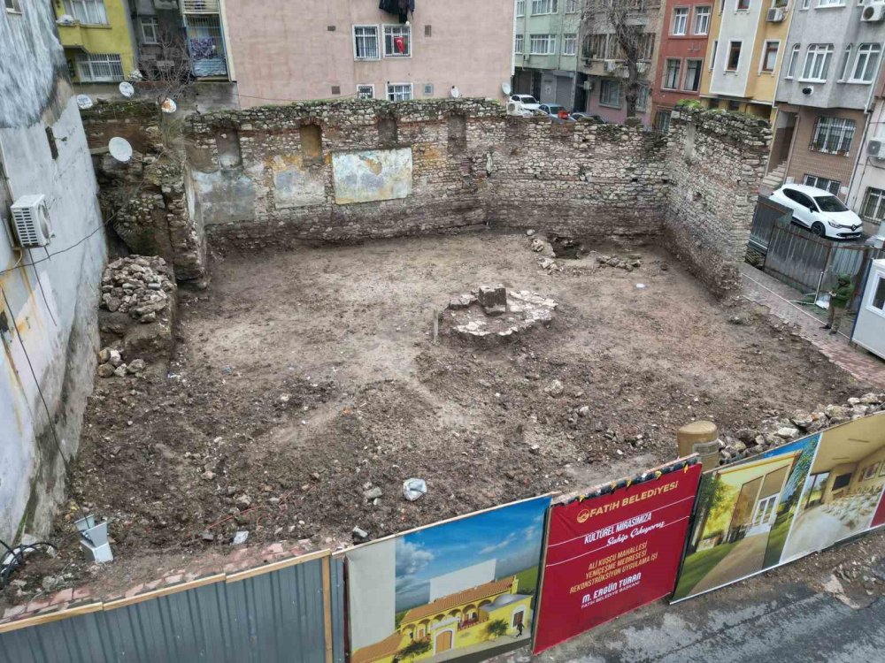Mimar Sinan Eseri Yeniçeşme Medresesi Yeniden İhya Edildi