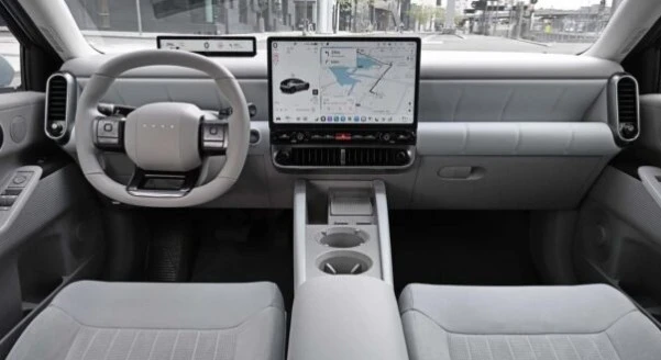 hyundai-8-mblo.webp