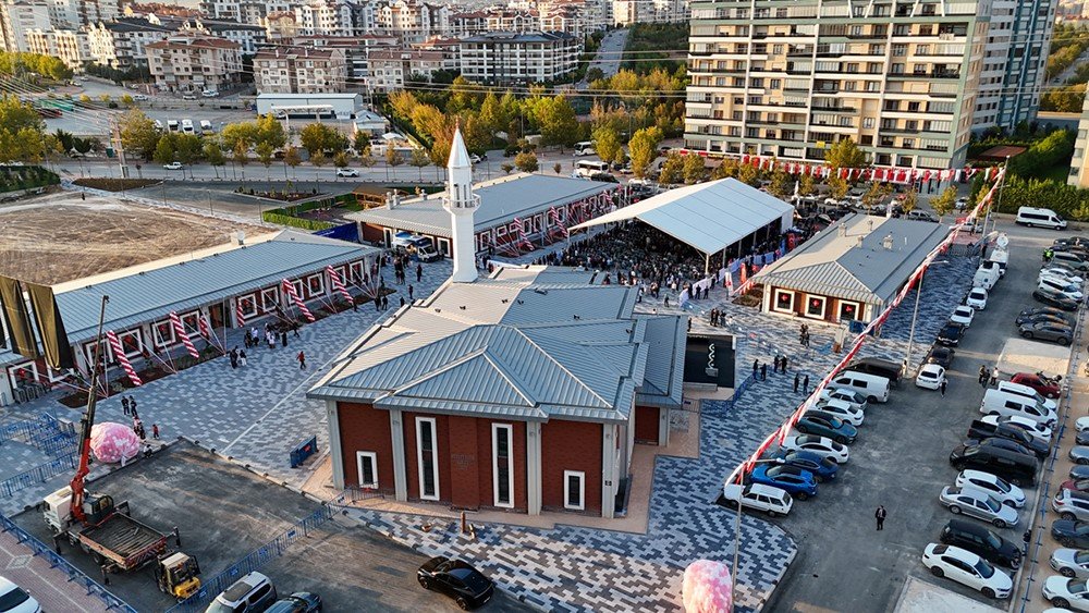 Yazır Mahalle Külliyesi Hizmete Açıldı
